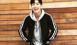 炎亚纶免费吃瓜,揭秘娱乐圈幕后真相