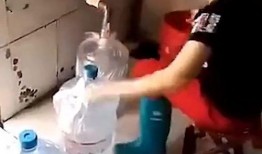 网友爆料纯净水视频播放,网友视频曝光惊人内幕
