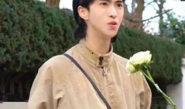 娱乐八卦直播吃瓜的内容是真是假,直播吃瓜，真相还是谣言？