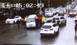 石家庄骑电车爆料新闻视频,紧急救援与市民热议